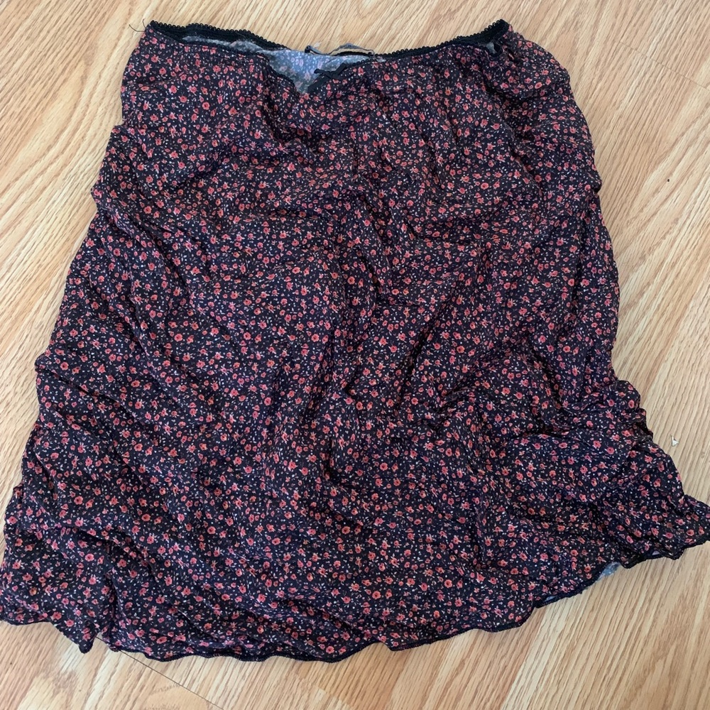 Brandy Melville skirt